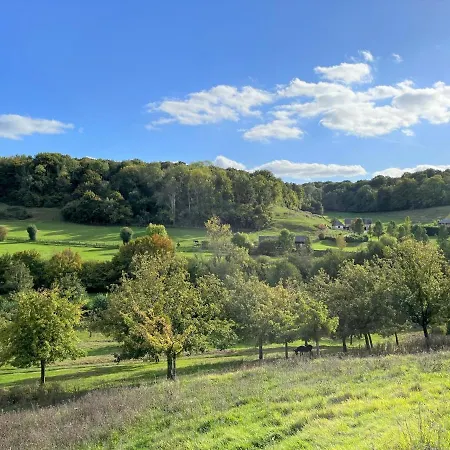 Le Marguerite Calvados I Vue Panoramique Sur La Normandie Face Au Cerza Feriehus Hermival-les-Vaux