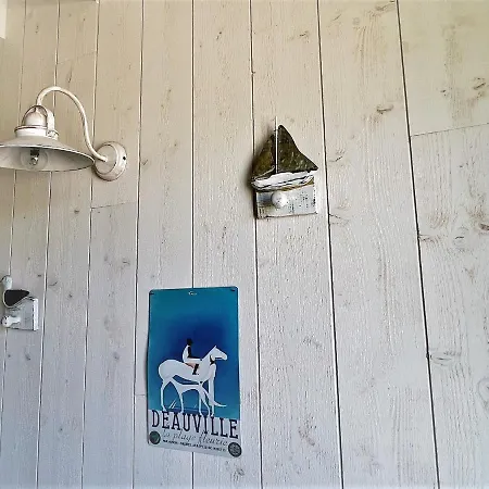 Le Marguerite Calvados I Vue Panoramique Sur La Normandie Face Au Cerza * Hermival-les-Vaux