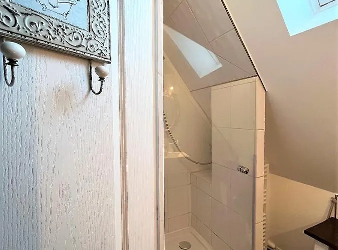 Le Marguerite Calvados I Vue Panoramique Sur La Normandie Face Au Cerza * Hermival-les-Vaux